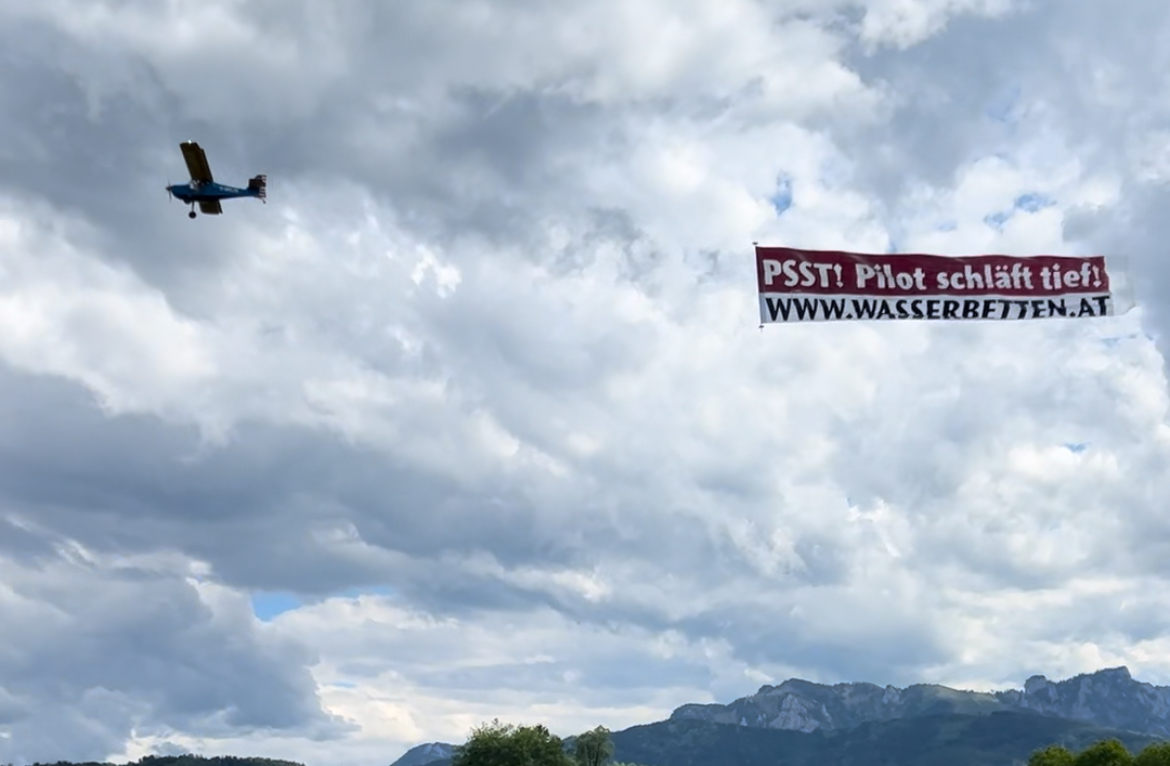 ITW Wasserbetten - auch eines unserer größeren Banner, die Abmessungen betragen 5x20m